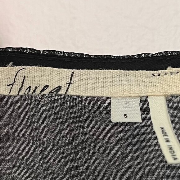 Floreat anthropologie blouse size small sequin embellished sheer floral bird - Picture 9 of 11